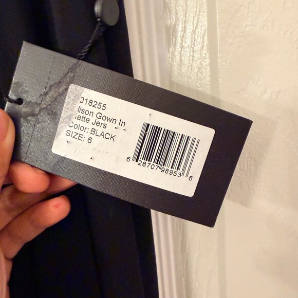 Halston Black One-Shoulder Evening Gown (New with Tags) – Size 6 - Picture 2 of 5